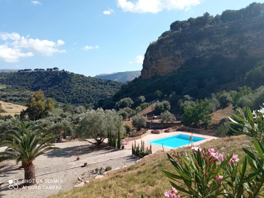 Hacienda Puerto De Muelas 3*